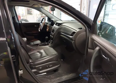 2017 Chevrolet Traverse 2Lt из США, поврежденный, VIN 1GNKVHKD3HJ105993